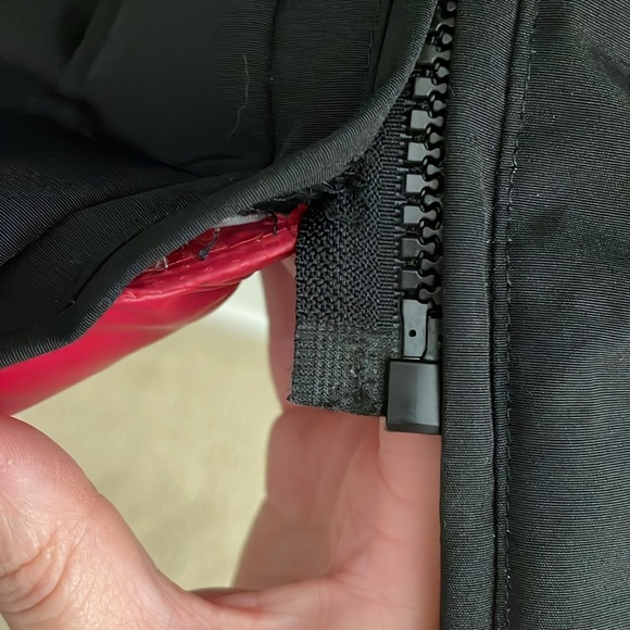 Super warm winter coat! - Picture 3 of 5